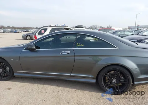 2012 Mercedes-Benz Cl 63 Amg z USA, uszkodzony, nr VIN WDDEJ7EB2CA028599